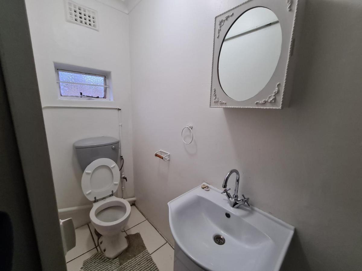 Zenith House Boston Self Catering Accomodation كيب تاون المظهر الخارجي الصورة